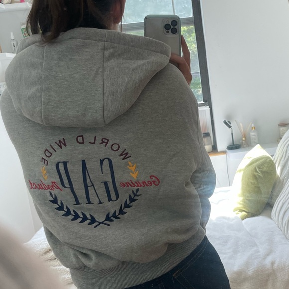 GAP Zip-Up Reversible Hoodie - Picture 4 of 5